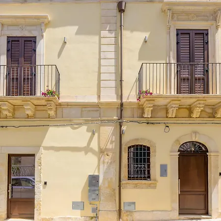 Rosa Barocca Apartment Noto Exterior photo