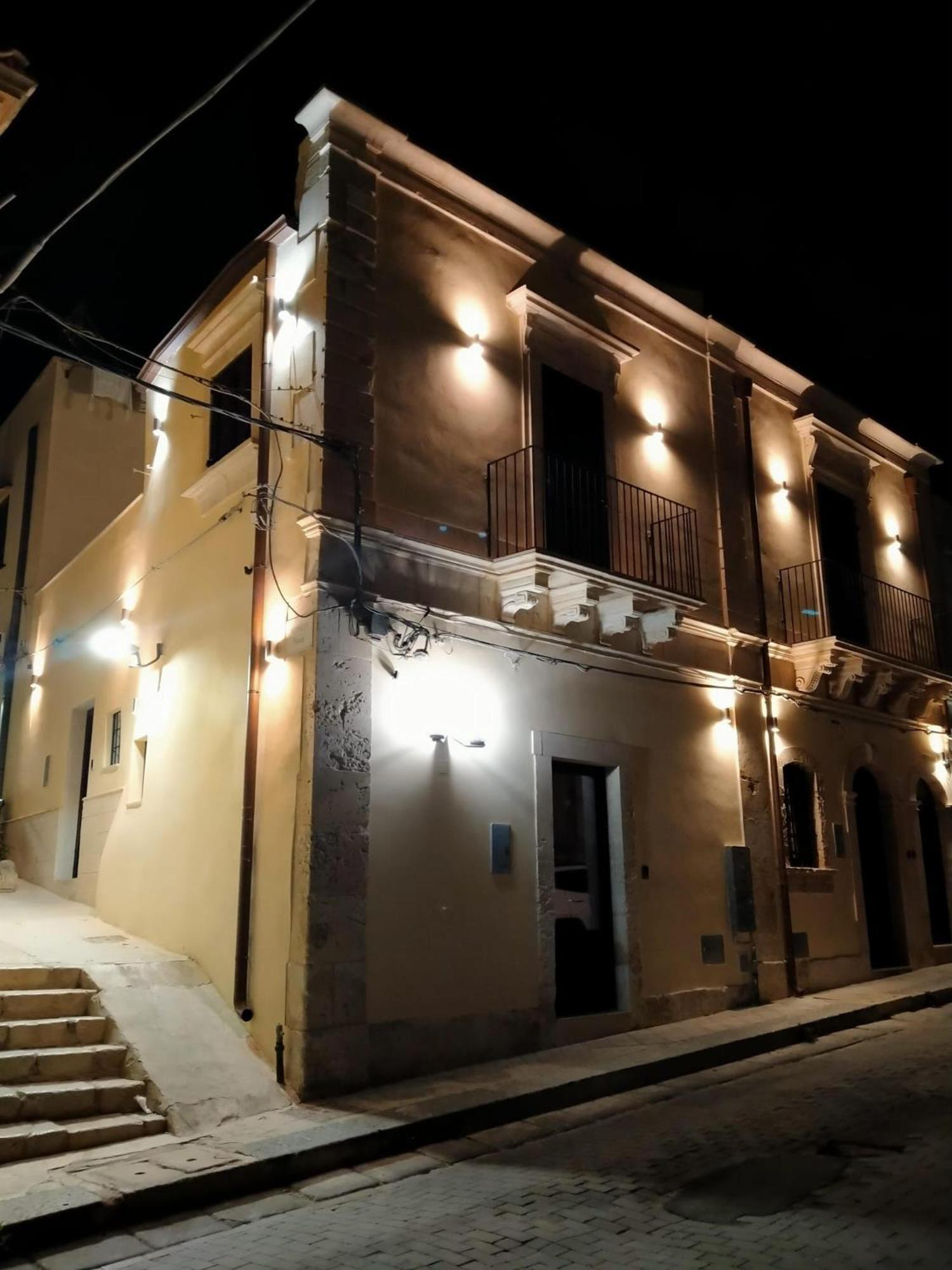 Rosa Barocca Apartment *