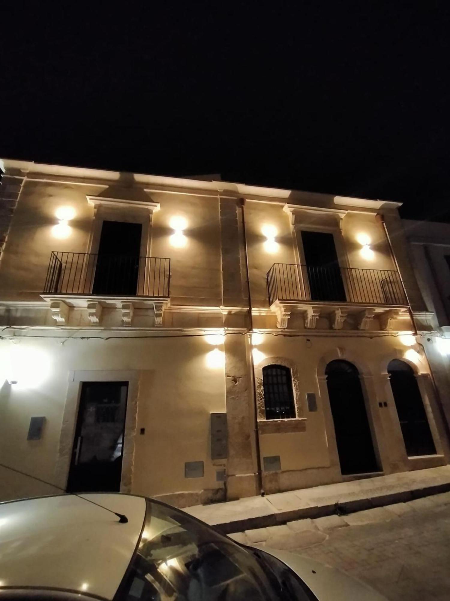 Apartment Rosa Barocca Noto